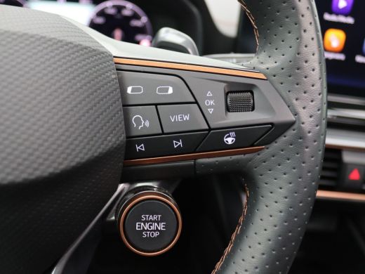 CUPRA Formentor 1.4 e-Hybrid VZ Performance 204PK DSG Full led, trekhaak, schuif-kanteldak, 360gr. camera, adapti... ActivLease financial lease