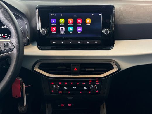 Seat Ibiza 1.0 TSI 4.OH! Edition / Stoelverwarming / Virtuel Cockpit / Apple CarPlay, Android Auto ActivLease financial lease