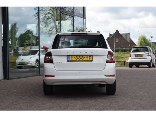 Skoda Fabia Combi 1.0 TSI Ambition | Apple CarPlay | Airco | PDC | Cruise ActivLease financial lease