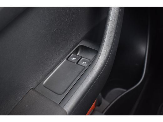 Skoda Fabia Combi 1.0 TSI Ambition | Apple CarPlay | Airco | PDC | Cruise ActivLease financial lease