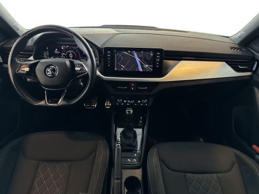 Skoda Kamiq 1.0 TSI 110pk DSG Sport Business / Navigatie / Verwarmbare voorstoelen / 17 inch Braga / ActivLease financial lease