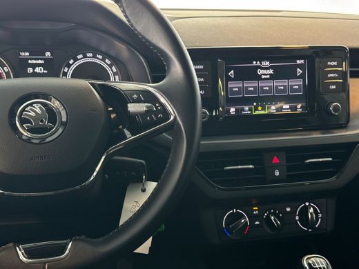 Skoda Scala 1.0 TSI 110pk Ambition / AppleCarplay, Android Auto / Airco ActivLease financial lease