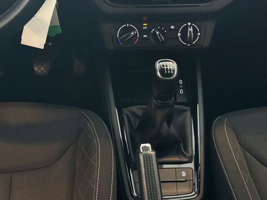 Skoda Scala 1.0 TSI 110pk Ambition / AppleCarplay, Android Auto / Airco ActivLease financial lease