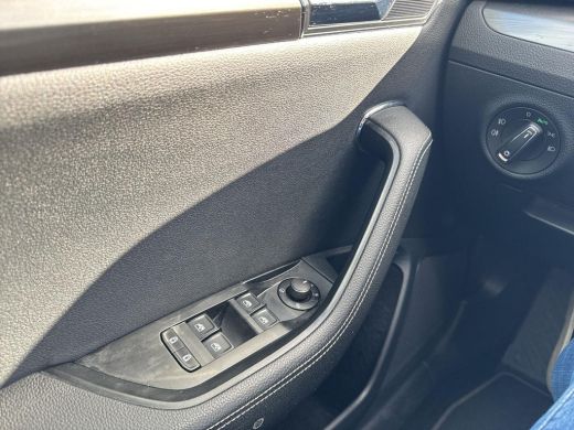 Skoda Superb Combi 1.4 TSI iV 160kW DSG6 Style | PHEV | 218Pk | A-Camera | DCC | Clima | Navi | Elec. A-Klep | ActivLease financial lease