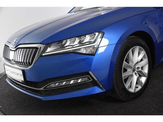 Skoda Superb Combi 1.4 TSI iV Hybrid *1ste Eigenaar*Panoramadak*Navigatie* ActivLease financial lease