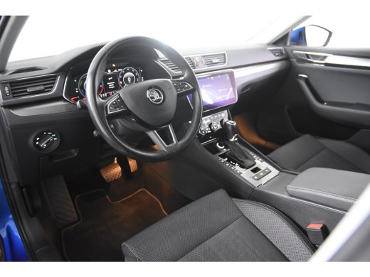 Skoda Superb Combi 1.4 TSI iV Hybrid *1ste Eigenaar*Panoramadak*Navigatie* ActivLease financial lease