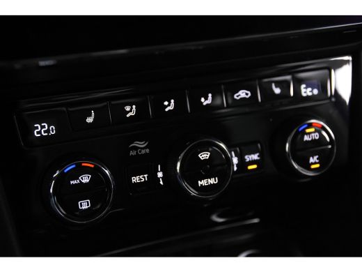 Skoda Superb Combi 1.4 TSI iV Hybrid *1ste Eigenaar*Panoramadak*Navigatie* ActivLease financial lease