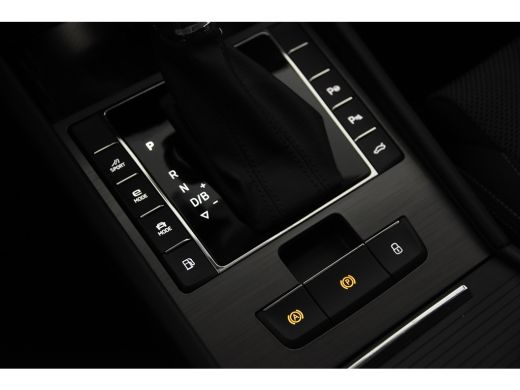 Skoda Superb Combi 1.4 TSI iV Hybrid *1ste Eigenaar*Panoramadak*Navigatie* ActivLease financial lease