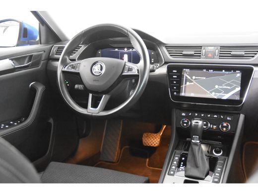 Skoda Superb Combi 1.4 TSI iV Hybrid *1ste Eigenaar*Panoramadak*Navigatie* ActivLease financial lease