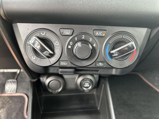 Suzuki Swift 1.2 Select Smart Hybrid ActivLease financial lease