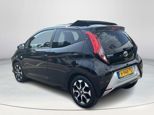 Toyota Aygo 1.0 VVT-i x-joy cabrio (Carplay Navigatie - Elektrisch vouwdak) ActivLease financial lease
