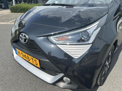 Toyota Aygo 1.0 VVT-i x-joy cabrio (Carplay Navigatie - Elektrisch vouwdak) ActivLease financial lease