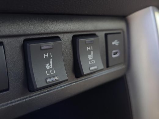 Toyota Corolla Cross Hybrid 140 Style + Premium Pack I | Elektr. klep | Blindspot | Apple CarPlay | Rijklaarprijs incl... ActivLease financial lease