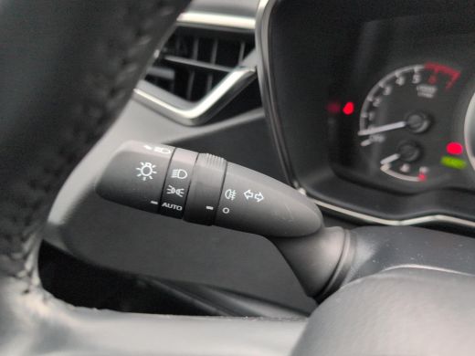 Toyota Corolla Touring Sports 1.8 Hybrid Active | Apple CarPlay/Android auto | Achteruitrijcamera ActivLease financial lease
