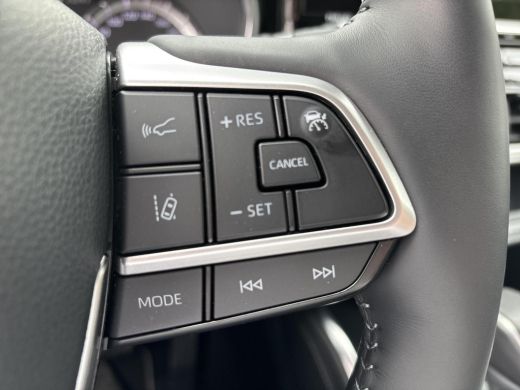 Toyota Highlander 2.5 AWD Hybrid Premium | 7 persoons | Full option! | Stoelverwarming- en koeling | Lederen bekleding ActivLease financial lease