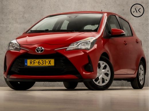 Toyota Yaris 1.0 VVT-i Sport (AIRCO, BLUETOOTH, ELEK RAMEN, SPORTSTOELEN, MULTIFUNCTIONEEL STUURWIEL, NIEUWE A... Toyota Yaris 1.0 VVT-i Sport (AIRCO, BLUETOOTH, ELEK RAMEN, SPORTSTOELEN, MULTIFUNCTIONEEL STUURWIEL, NIEUWE A...