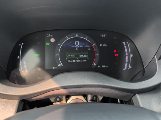 Toyota Yaris 1.5 Hybrid 115 Dynamic | Navigatie | Apple CarPlay/Android auto | Achteruitrijcamera | Comfort pack ActivLease financial lease