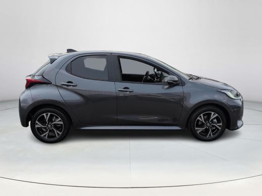 Toyota Yaris 1.5 Hybrid 115 Dynamic | Navigatie | Apple CarPlay/Android auto | Achteruitrijcamera | Comfort pack ActivLease financial lease