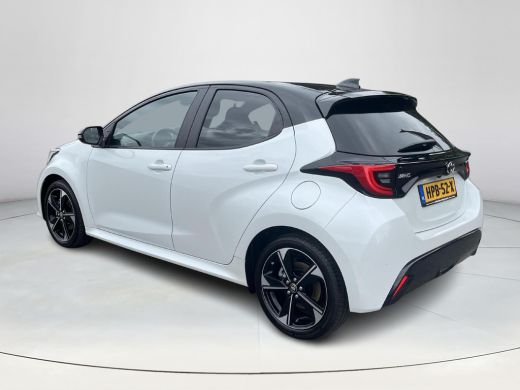 Toyota Yaris 1.5 Hybrid 130 Executive | Navigatie | Apple CarPlay/Android auto | Achteruitrijcamera | Head-Up ... ActivLease financial lease