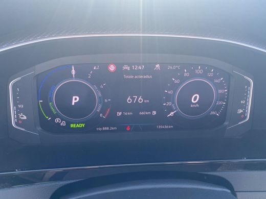 Volkswagen Arteon 1.4 eHybrid DSG R-Line | 218Pk | PHEV | ERGO | Pano dak | ACC | ActivLease financial lease