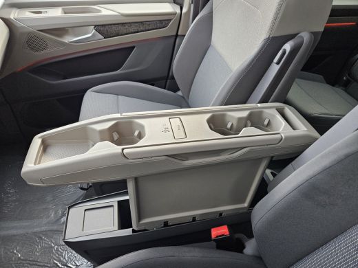 Volkswagen Multivan 1.4 eHybrid L2H1 Energetic 6 zitplaatsen | IQ Light | Elektrische schuifdeuren + Achterklep ActivLease financial lease