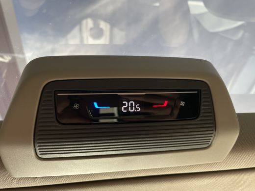 Volkswagen Multivan 1.4 eHybrid L2H1 Energetic 6 zitplaatsen | IQ Light | Elektrische schuifdeuren + Achterklep | Pri... ActivLease financial lease