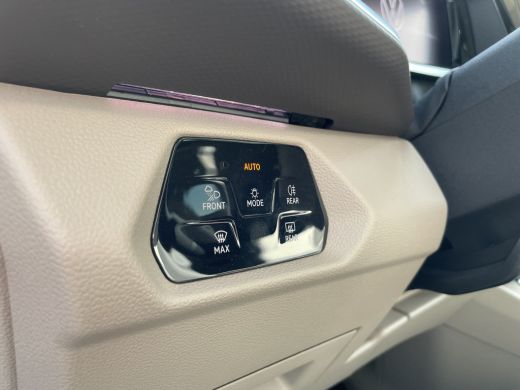 Volkswagen Multivan 1.4 eHybrid L2H1 Energetic 6 zitplaatsen | IQ Light | Elektrische schuifdeuren + Achterklep | Pri... ActivLease financial lease