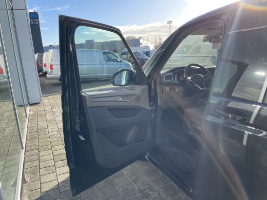 Volkswagen Multivan 1.4 eHybrid L2H1 Life | 7 Zitplaatsen | IQ Light | Elektrische achterklep ActivLease financial lease