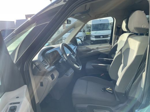 Volkswagen Multivan 1.4 eHybrid L2H1 Life | 7 Zitplaatsen | IQ Light | Elektrische achterklep ActivLease financial lease