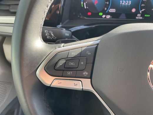 Volkswagen Multivan 1.4 eHybrid L2H1 Life | 7 Zitplaatsen | IQ Light | Elektrische achterklep ActivLease financial lease