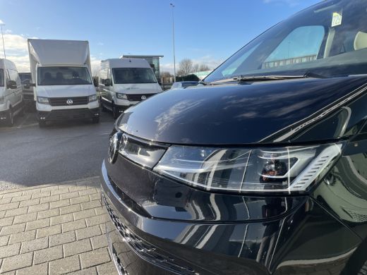 Volkswagen Multivan 1.4 eHybrid L2H1 Life | 7 Zitplaatsen | IQ Light | Elektrische achterklep ActivLease financial lease