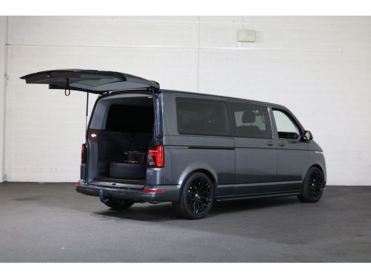 Volkswagen Transporter 2.0 TDI L2 H1 DC 150pk Caravelle Black Edition ActivLease financial lease
