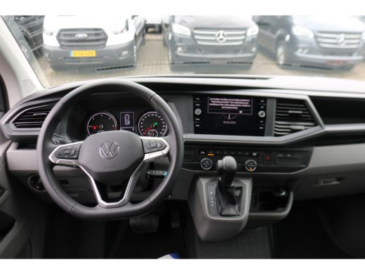 Volkswagen Transporter 2.0 TDI L2 H1 DC 150pk Caravelle Black Edition ActivLease financial lease