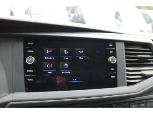Volkswagen Transporter 2.0 TDI L2 H1 DC 150pk Caravelle Black Edition ActivLease financial lease