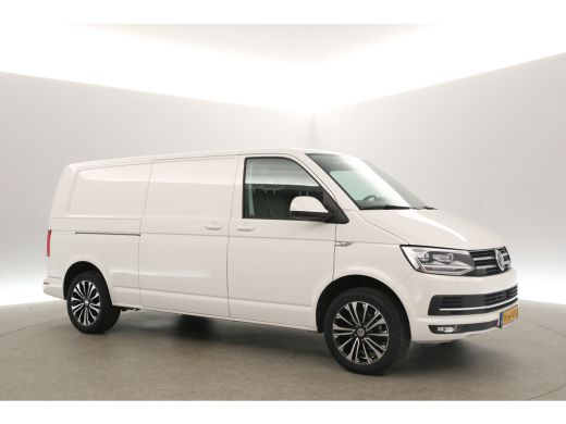 Volkswagen Transporter 2.0 TDI L2H1 150PK DSG Automaat LED Airco Camera Cruise 3 Persoons PDC 18''LMV Trekhaak ActivLease financial lease