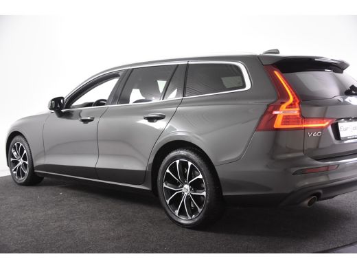 Volvo  V60 2.0 B3 Momentum *1ste Eigenaar*Navigatie*Park assist* ActivLease financial lease