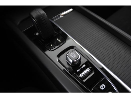 Volvo  V60 2.0 B3 Momentum *1ste Eigenaar*Navigatie*Park assist* ActivLease financial lease