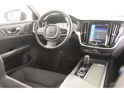 Volvo  V60 2.0 B3 Momentum *1ste Eigenaar*Navigatie*Park assist* ActivLease financial lease