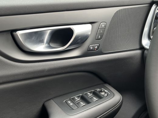 Volvo  V60 2.0 T6 Plug-in Plus Dark | Achteruitrijcamera | Cruise control adaptief met Stop&Go en stuurhulp ... ActivLease financial lease