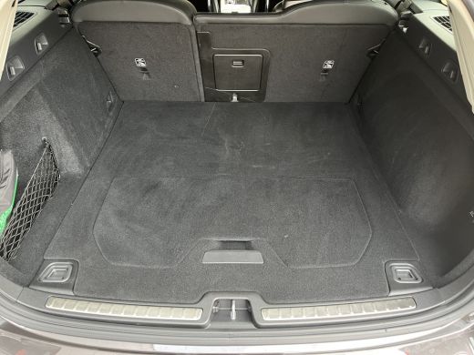 Volvo  V60 2.0 T6 Plug-in Plus Dark | Achteruitrijcamera | Cruise control adaptief met Stop&Go en stuurhulp ... ActivLease financial lease