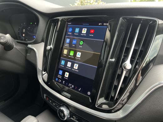 Volvo  V60 2.0 T6 Plug-in Plus Dark | Achteruitrijcamera | Cruise control adaptief met Stop&Go en stuurhulp ... ActivLease financial lease