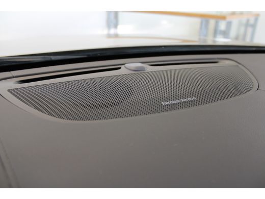 Volvo  V90 T6 350PK AWD Ultra Dark | Pano-dak | Trekhaak | 360° camera | Gelam. zijruiten ActivLease financial lease