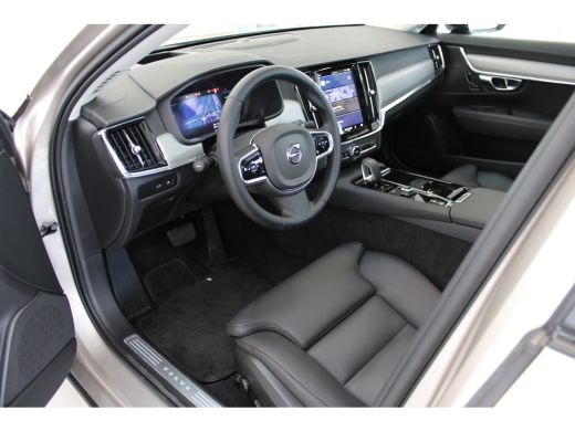 Volvo  V90 T6 350PK AWD Ultra Dark | Pano-dak | Trekhaak | 360° camera | Gelam. zijruiten ActivLease financial lease