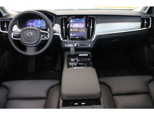 Volvo  V90 T6 350PK AWD Ultra Dark | Pano-dak | Trekhaak | 360° camera | Gelam. zijruiten ActivLease financial lease