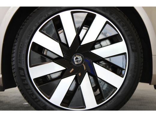 Volvo  V90 T6 350PK AWD Ultra Dark | Pano-dak | Trekhaak | 360° camera | Gelam. zijruiten ActivLease financial lease