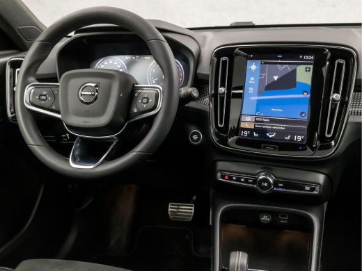 Volvo  XC40 2.0 B3 R-Design 177Pk Automaat (PANORAMADAK, APPLE CARPLAY, GROOT NAVI, MEMORY SEATS, 360 CAMERA,... ActivLease financial lease