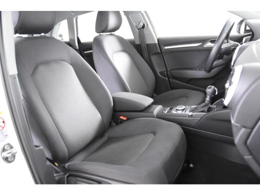 Audi A3 Sportback 35 TFSI *1ste Eigenaar*Navigatie*Stoelverwarming* ActivLease financial lease