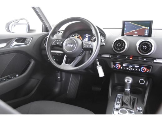 Audi A3 Sportback 35 TFSI *1ste Eigenaar*Navigatie*Stoelverwarming* ActivLease financial lease