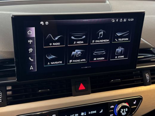 Audi A4 Avant 35 TFSI 150PK S edition Competition / MMI navigatie plus / Optiekpakket zwart / Stoelverwar... ActivLease financial lease