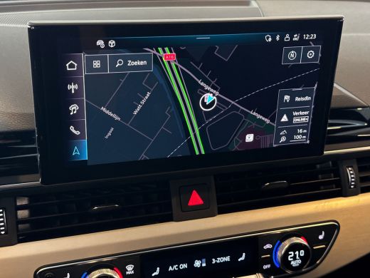Audi A4 Avant 35 TFSI 150PK S edition Competition / MMI navigatie plus / Optiekpakket zwart / Stoelverwar... ActivLease financial lease